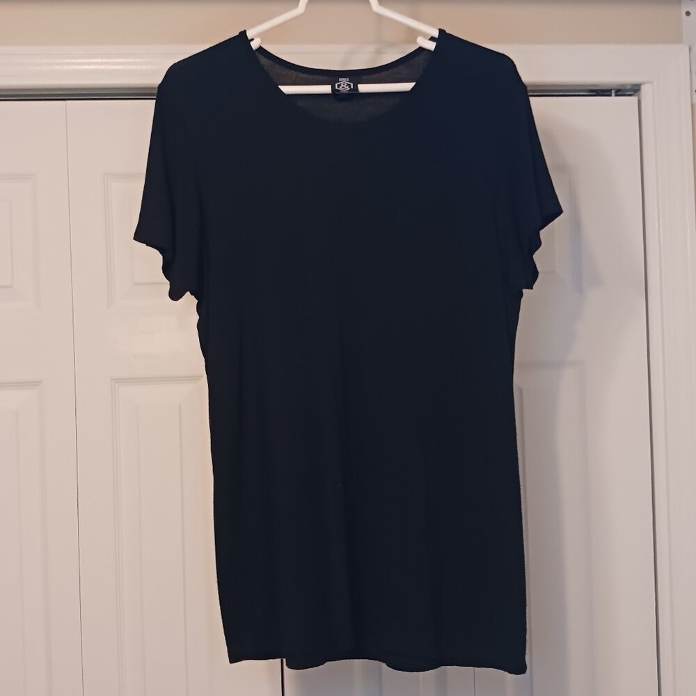 #244 3/$18 - Agnes Dora Black Short Sleeve Top Size Large
